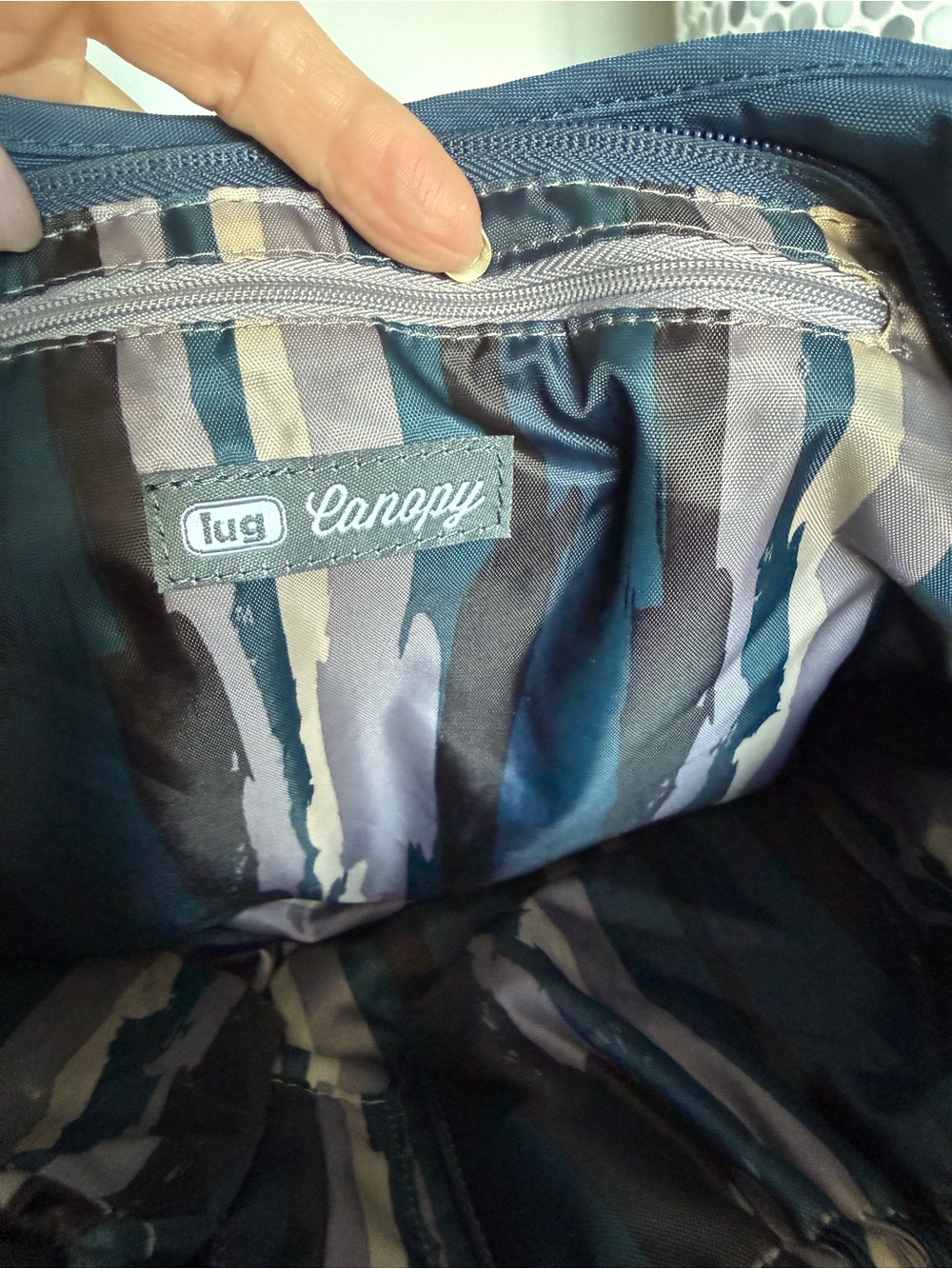 LUG - CANOPY - Picture 4 of 5